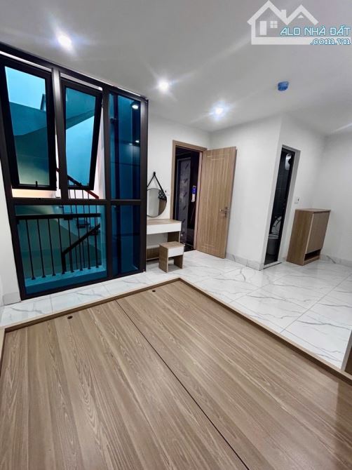 CỰC HIẾM - CCMN 7 TẦNG THANG MÁY MỄ TRÌ – 60M2 – 17 PHÒNG KHÉP KÍN FULL ĐỒ – DOANH THU 80T - 1