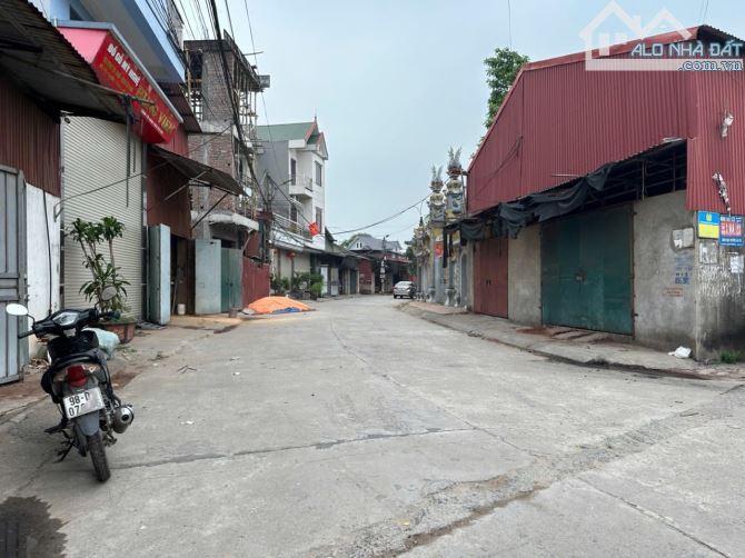 🔥🔥CẦN BÁN GẤP LÔ - NGHĨA LẬP - PHÙ KHÊ - TỪ SƠN - BẮC NINH  ✅ Dt : 97m 💯 Giá 2xtr/m 🚘 - 1