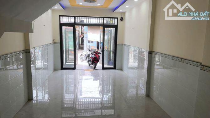 Chỉ 5.3 tỷ TL! 70M² 2 Tầng/3PN, HẺM XE HƠI, Lê Đức Thọ Gò Vấp! - 1