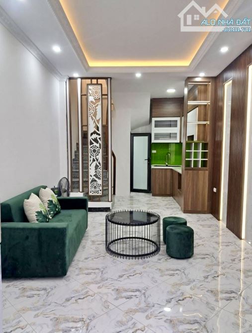 4 CĂN LIỀN KỀ NGÕ 10 LÁNG HẠ - 5T30M2 - NHÀ MỚI XÂY - NGÕ 3 GÁC THÔNG THÀNH CÔNG - 7.05 tỷ - 1