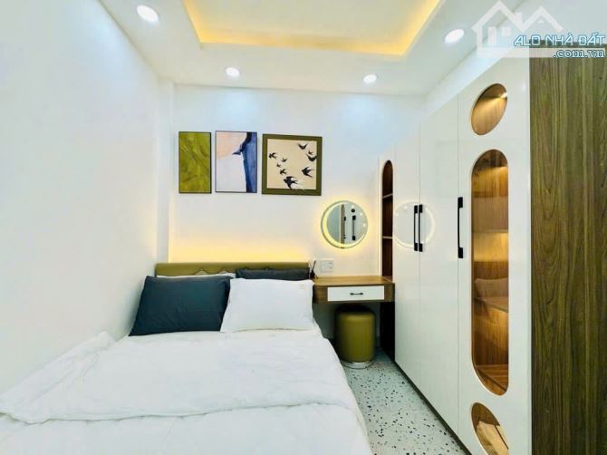 Bán nhà đẹp Phạm Thế Hiển, Quận 8, 50m2, nhỉnh 2 tỷ 670 triệu, 2 tầng BTCT, SHR - 1