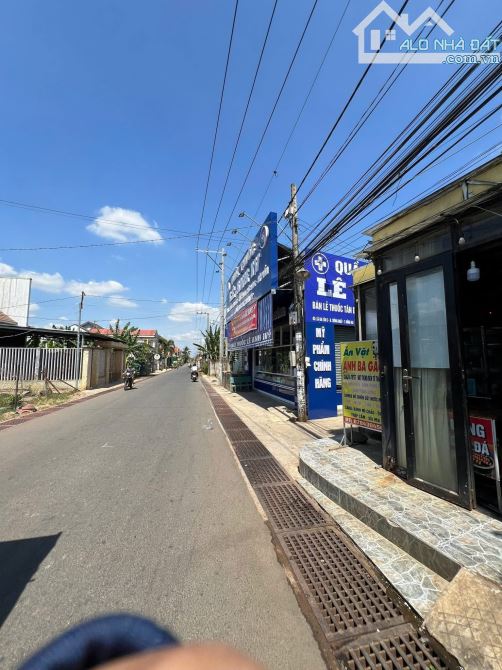 lô đất vị trí cực kỳ tiềm năng, giá rẻ sổ riêng, bán lỗ nhanh trong tuần - 1