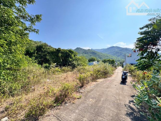 🔥 Cần bán lô đất Phước Hạ - Phước Đồng giá  chỉ hơn 10 triệu / m2. Đường ô tô 🔥 - 1
