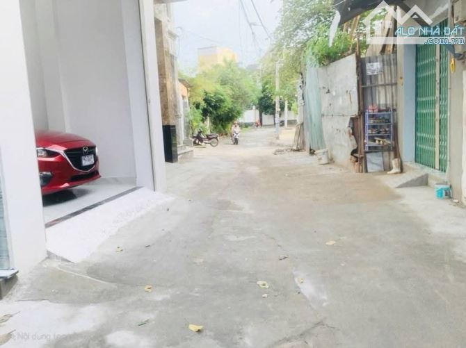 Bán nhà mới quận 8 hẻm xe hơi - 1