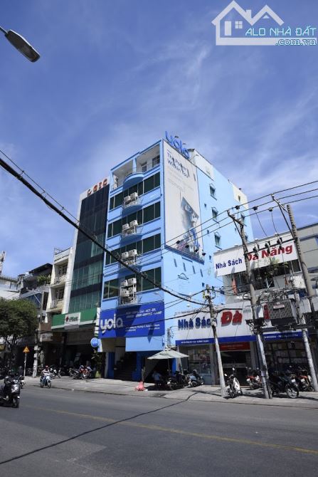 Bán MT Nguyễn Gia Trí (D2) Khu Sầm Uất Nhất Bình Thạnh tiềm năng tăng trưởng cao ngang 8m - 1