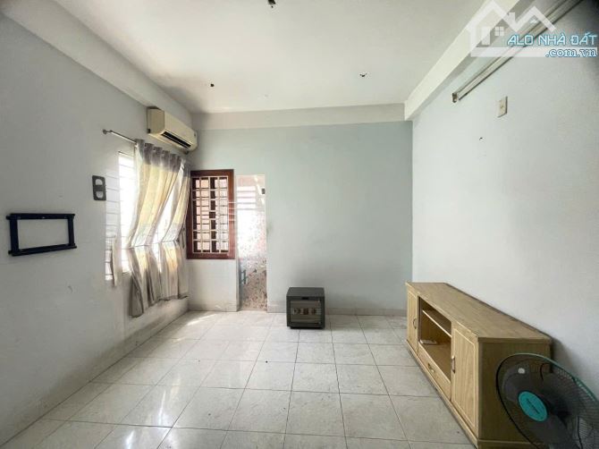 🌈Bán nhà 5 Tầng MT Đường Huỳnh Thúc Kháng Giá 17,5 Tỷ - Tp Nha Trang - Nhà 5 tầng có than - 1
