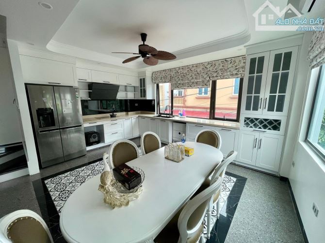 BÁN NHÀ PHÂN LÔ HOÀNG VĂN THÁI, THANH XUÂN 64M² x 5 TẦNG Ô TÔ NGỦ TRONG NHÀ GIÁ 15,5t - 1