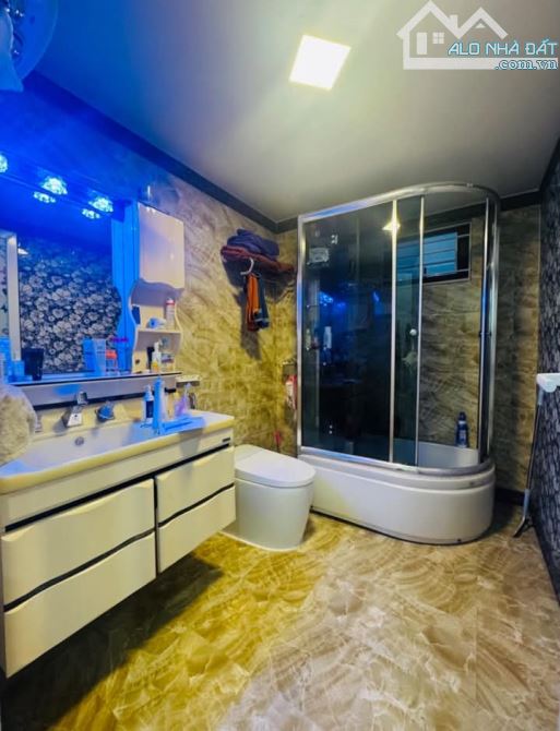 BÁN NHÀ PHÂN LÔ LƯƠNG ĐÌNH CỦA – VIEW HỒ – GARA Ô TÔ – 128M² x 4 TẦNG – CHỈ 27,5 TỶ - 1