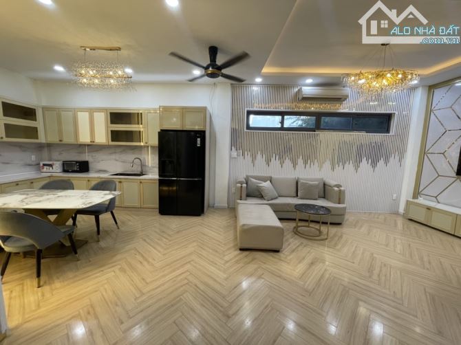 Chỉ 5.8 tỷ, Nhà đẹp Quận Tân Bình, HXH Trương Công Định, Khu Bàu Cát, 4 tầng, 5x9.5m - 1