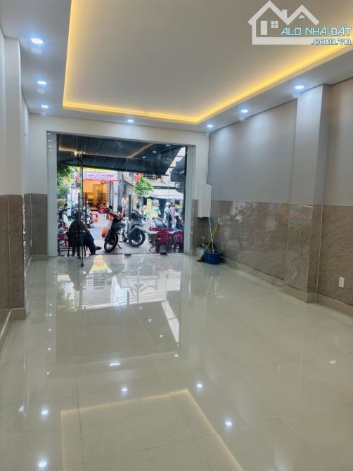 MẶT TIỀN BÔNG SAO - P5 QUẬN 8 - KHU VỰC KINH DOANH SẦM UẤT - 3 TẦNG BTCT - 4X17M - 13.2 TỶ - 1