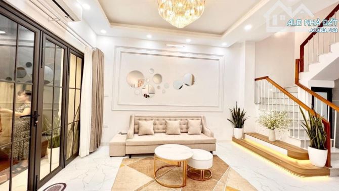Nhà Thái Hà lô góc ô tô tránh cách phố 30m, DT120m2 xây 6T giá 47 tỷ - 1