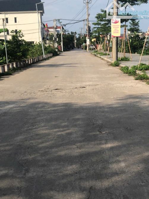 BÁN ĐÁT TÁI ĐỊNH CƯ ĐA TỐN GIA LÂM HÀ NỘI VỈA HÈ Ô TÔ TRÁNH VIU CÔNG VIÊN DT 80M NHỈNH 8 T - 1