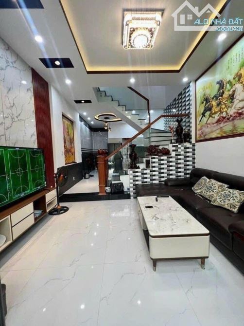 VỀ QUÊ BÁN NHÀ 1 LẦU THẠNH LỘC/QUẬN 12 51M2/1,56TỶ TIỆN Ở KD - 1