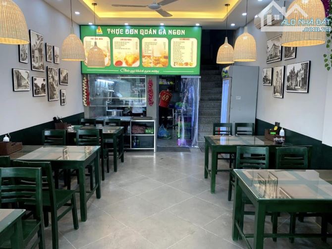 Mặt phố Hoàng Cầu 50m thông sàn vỉa hè rộng - 1