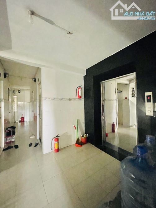 32 phòng CHDV TÂN HƯƠNG, TÂN PHÚ, XE HƠI, 8x20 6 tầng THANG MÁY - 120TR/TH chỉ 20,9 tỷ - 1