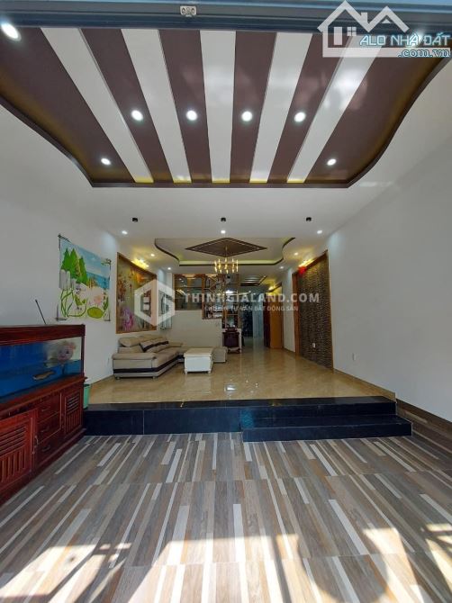 BÁN NHÀ 183M2, HƯỚNG ĐÔNG NAM, CÓ PHÒNG NGỦ TẦNG TRỆT, GIÁ 85TR/M2 - 1