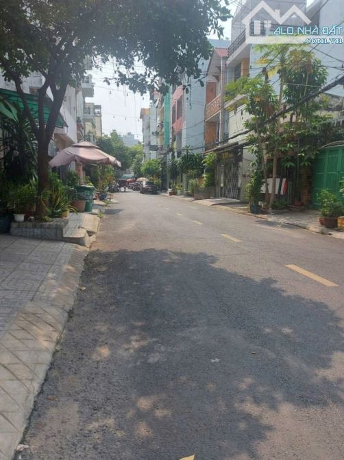 Nhà Cấp 4 Lê Thị Hồng P.17-GV. HXH 10M. DT: 5x17, cn 86. Nhà 1 trệt 1 lầu GIÁ 12 tỷ - 1