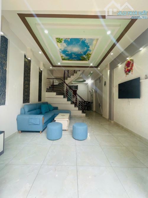 Bán gấp nhà thư trung, Văn Cao , Ngô Quyền,HP.2,39 tỷ, 43m2, 3 tầng. - 1