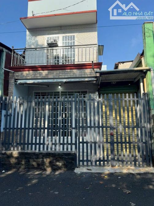 -*Chủ gửi bán nhà 1tret 1lầu gần chợ gần công an phường bửu hoà - 1