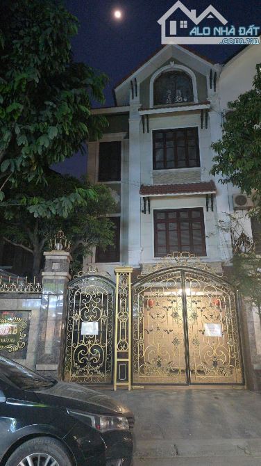 BIỆT THỰ NHÀ VƯỜN MỸ ĐÌNH - VỊ TRÍ KIM CƯƠNG ĐẦU TƯ SIÊU ĐỈNH DT130m2 4T MT8m - 1