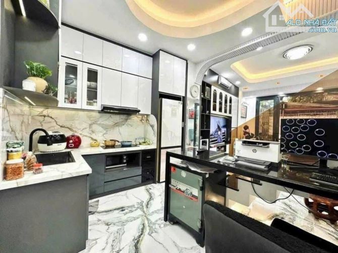 Bán nhà Minh Khai, xây mới, ngõ thông, 32m2, 5T, 3 ngủ, hơn 6 tỷ - 1