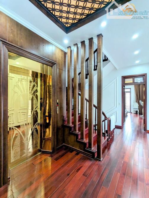 Bán nhà 7 tầng mặt đường phố Phan Bội Châu - 1