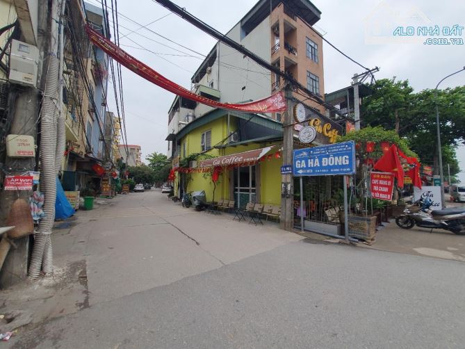 B.á.n ĐẤT CỰC HIẾM BA LA- HÀ ĐÔNG - DT 45M2 - MT 4M - ĐẤT VUÔNG ĐẸP - 50M RA Ô TÔ TRÁNH - 1