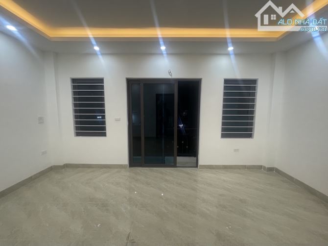 MỸ ĐÌNH, VỊ TRÍ MẶT NGÕ ĐẸP, NHÀ ĐẸP Ở NGAY, GẦN Ô TÔ, 35M2 *5T, GIÁ 6.45 TỶ - 1