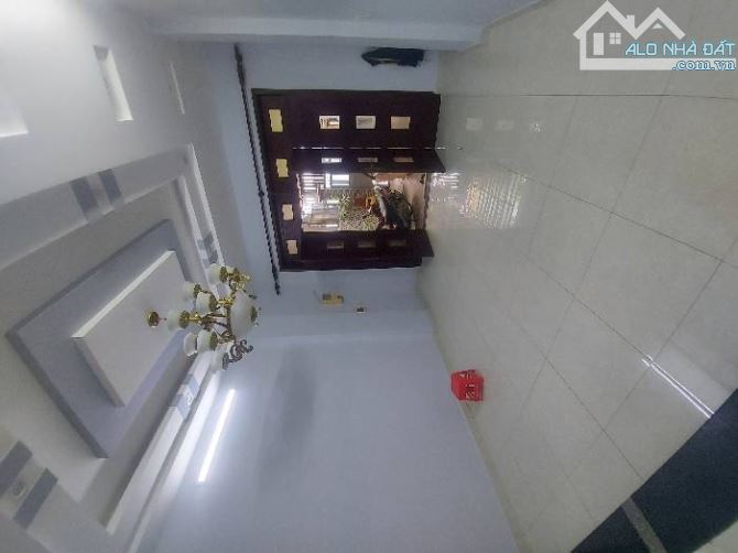 MẶT TIỀN ĐƯỜNG SỐ 6 - NGAY NGUYỄN THÁI SƠN - GÒ VẤP. 115m2 - 3 TẦNG SỔ NỞ HẬU TÀI LỘC 6.5m - 1