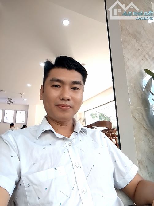 Siêu Phẩm - Nguyễn Hồng Đào - 84m2 - ngang 4m2 - 4 tầng full nội thất WC riêng - chỉ 12 tỷ - 1