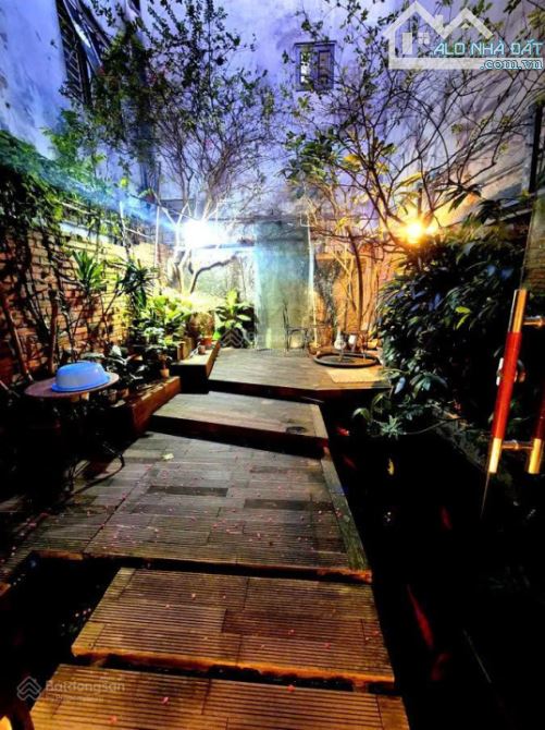 Siêu phẩm phong thủy tốt, KD cho Tây thuê tại Yên Phụ, Tây Hồ, Hà Nội, 17 tỷ, 121m2 - 1
