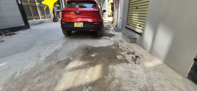 Tứ Hiệp - Ô tô dừng đỗ- Vào Nhà- Giáp trục chính- 7.x tỷ - 1