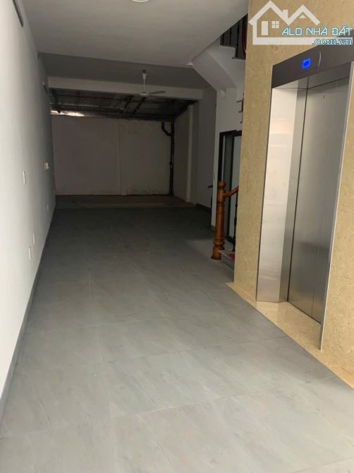 Cho thuê văn phòng, nhà kho ở Nguyễn Đức Cảnh ngõ oto tránh, oto vào nhà giá thuê chỉ có - 1