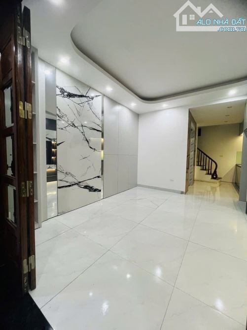 Căn góc - Thang Máy ngõ Văn Chương 36m 6 tầng giá 7.95 tỷ - 1