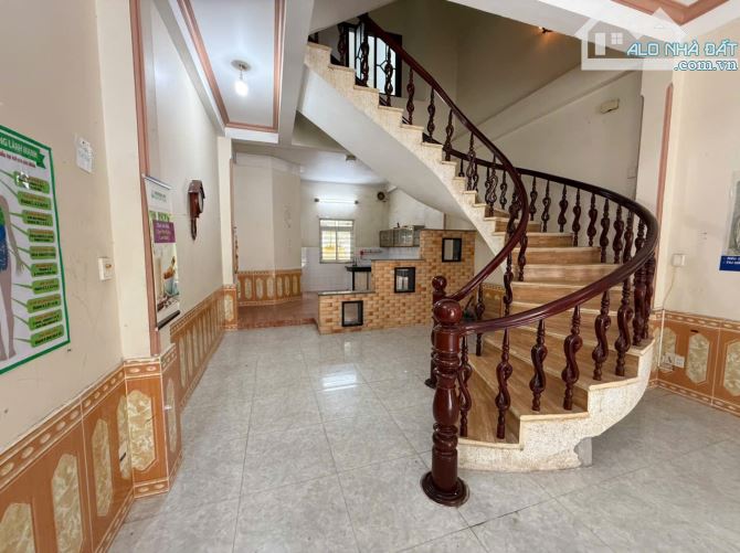 Cần bán nhà 3 tầng gần biển đường Lê Văn Thịnh, Liên Chiểu – Giá đầu tư tốt - 1