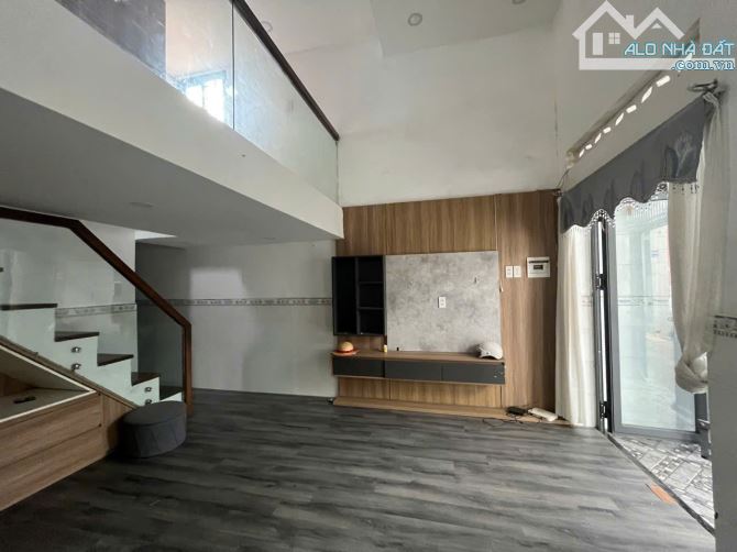 SỤP HẦM NHÀ 2 TẦNG HUỲNH NGỌC HUỆ, GIÁ CHỈ 2,35 TỶ - 1