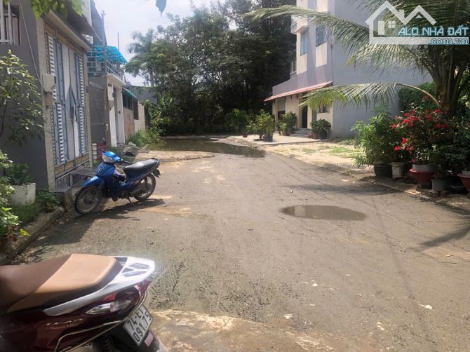 Bán đất lô góc 2 mặt tiền liền kề chợ Long Trường, Quận 9, HCM, 4 tỷ, 77m2, - 1