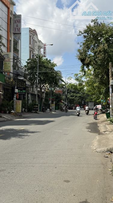 Bán nhà C4 khu Nam Long, Hà Huy Giáp, gần Gò Vấp, DT 12x28m, giá chỉ 13 tỷ TL - 1