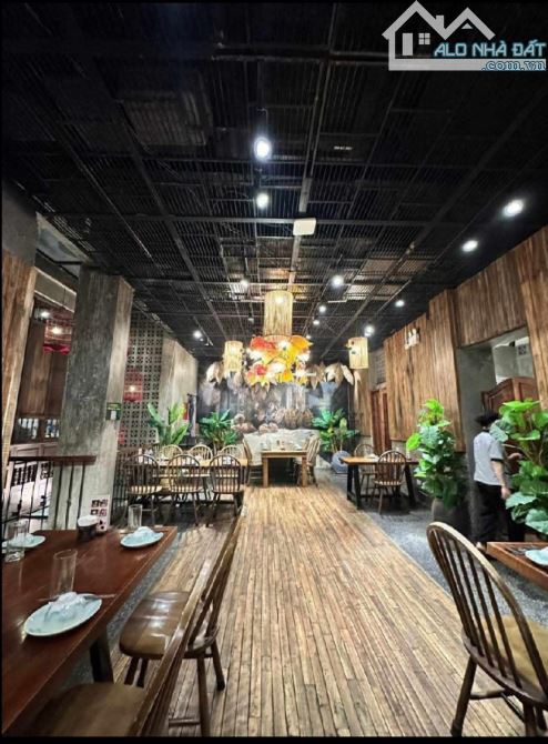 Phố Cổ Hoàn Kiếm/ 183 Tỷ/ 211 M2/ 5.4 M tiền/ Mặt Phố Hàng Điếu - 1