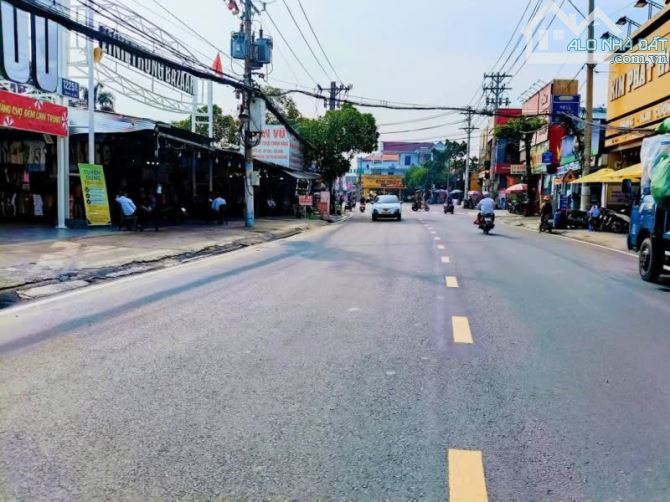 Bán Đất Mặt tiền Tỉnh lộ 43, gần chợ Đầu mối Thủ Đức, 5600m2 ( 35x158m), giảm 147 tỷ. - 1