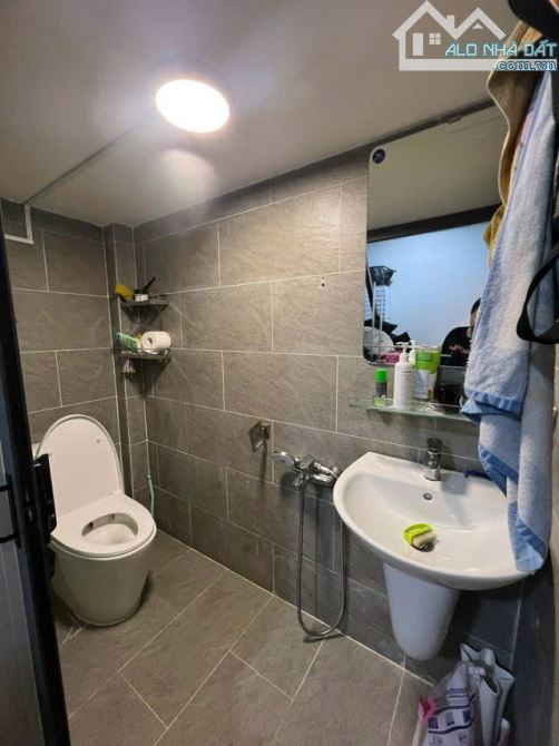 BÁN GẤP NHÀ HẺM VĨNH VIỄN, P5, Q10 – 29m² – 3PN – ĐANG THUÊ 15TR/THÁNG – CHỈ 6.9 TỶ TL - 1