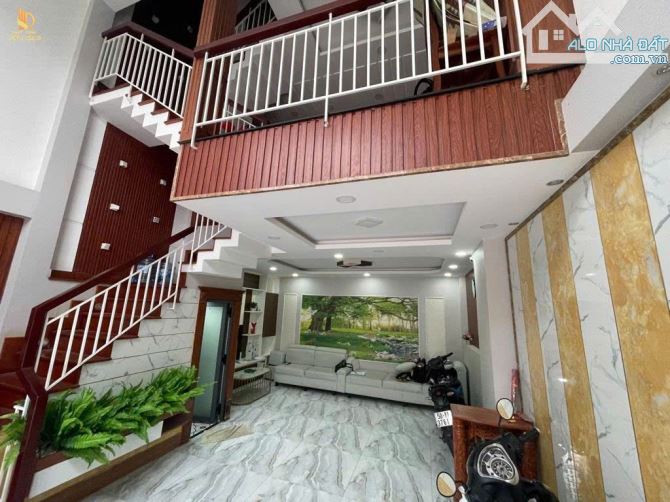 Bán Nhà Gò Vấp Đẹp 5 Tầng 5×9 Lê Quang Định F7 7,XTỷ - 1