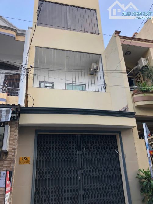 Giá đầu tư - Mặt tiền Đất Thánh, khu Cư Xá Bắc Hải, diện tích: 4.2mx27m, 113m2, giá 15.9 t - 1