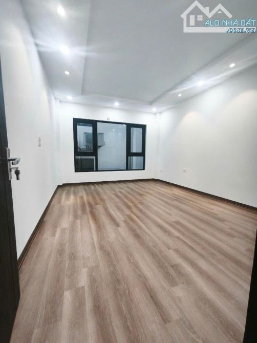 Bán nhà mặt phố Đông Các – Đống Đa – 61m – 5 tầng – thang máy – kinh doanh đỉnh – 29,5 tỷ - 1