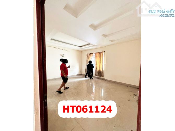 Bán Biệt Thự Hậu Giang Q6 - 250M2 - 9,5 Tỷ - Kế Chung Cư Him Lam - 1