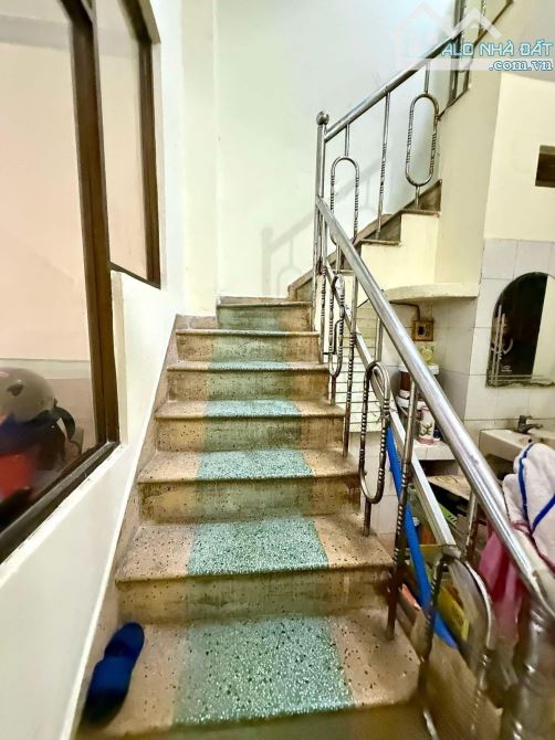 Hẻm 7M thông Lê Hồng Phong. Q10. Gần 50m2. 3 tầng. 4PN. Sổ vuông đẹp. Chỉ 8 tỷ. - 1