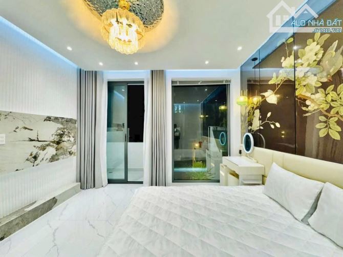 NHÀ GÒ VẤP CÓ THANG MÁY 4X16M 10,5 TỶ 5 TẦNG CÓ GARA Ô TÔ ĐƯỜNG THỐNG NHẤT P16 - 1