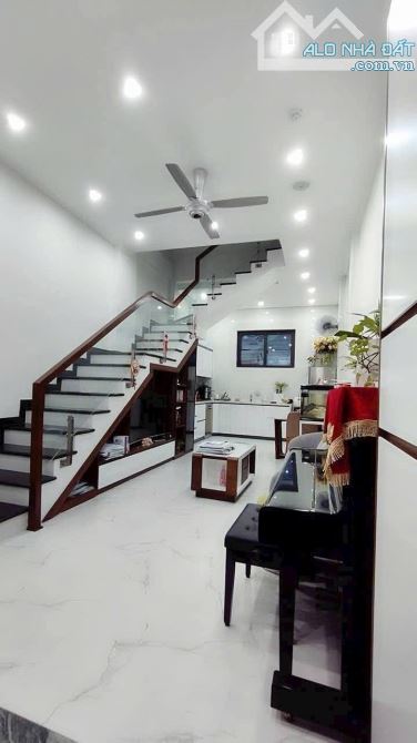 45M2 X 5 TẦNG PHỐ #HOÀNG_QUỐC_VIỆT - 1