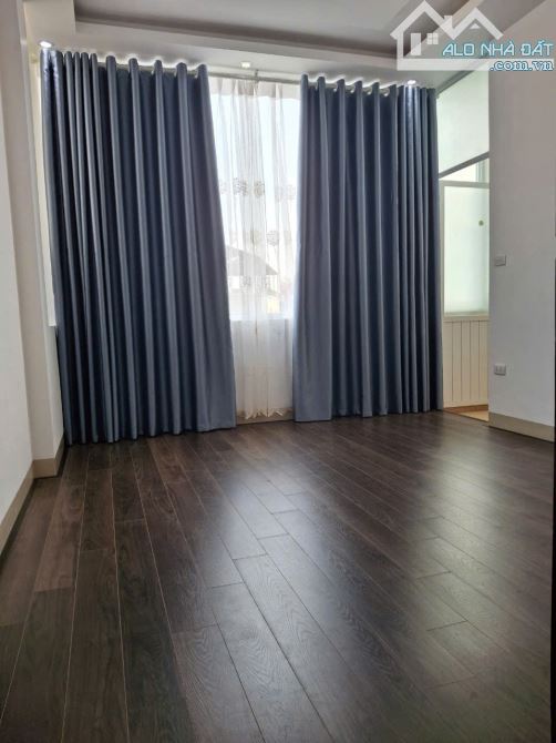 Bán nhà ĐG Mậu Lương phân lô, vỉa hè rộng, kinh doanh 60m2*3T, mt 5m giá chỉ 14.8 tỷ! - 1