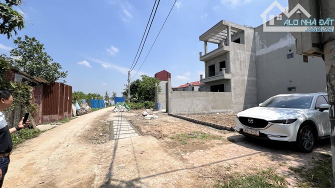 Bán gấp 108m đất phân lô, vỉa hè, view vườn hoa, oto tránh tại Phụng Thượng, Phúc Thọ, Hội - 1